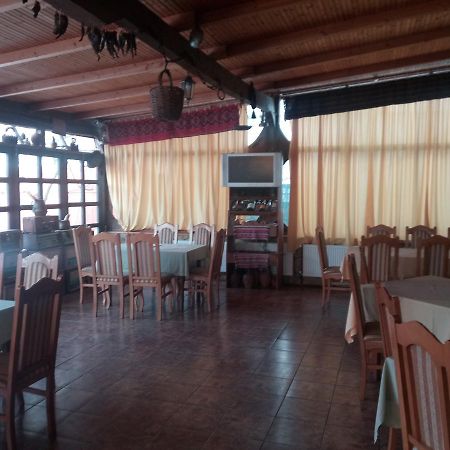 Hotel Restoran Antika Ustrumca Dış mekan fotoğraf